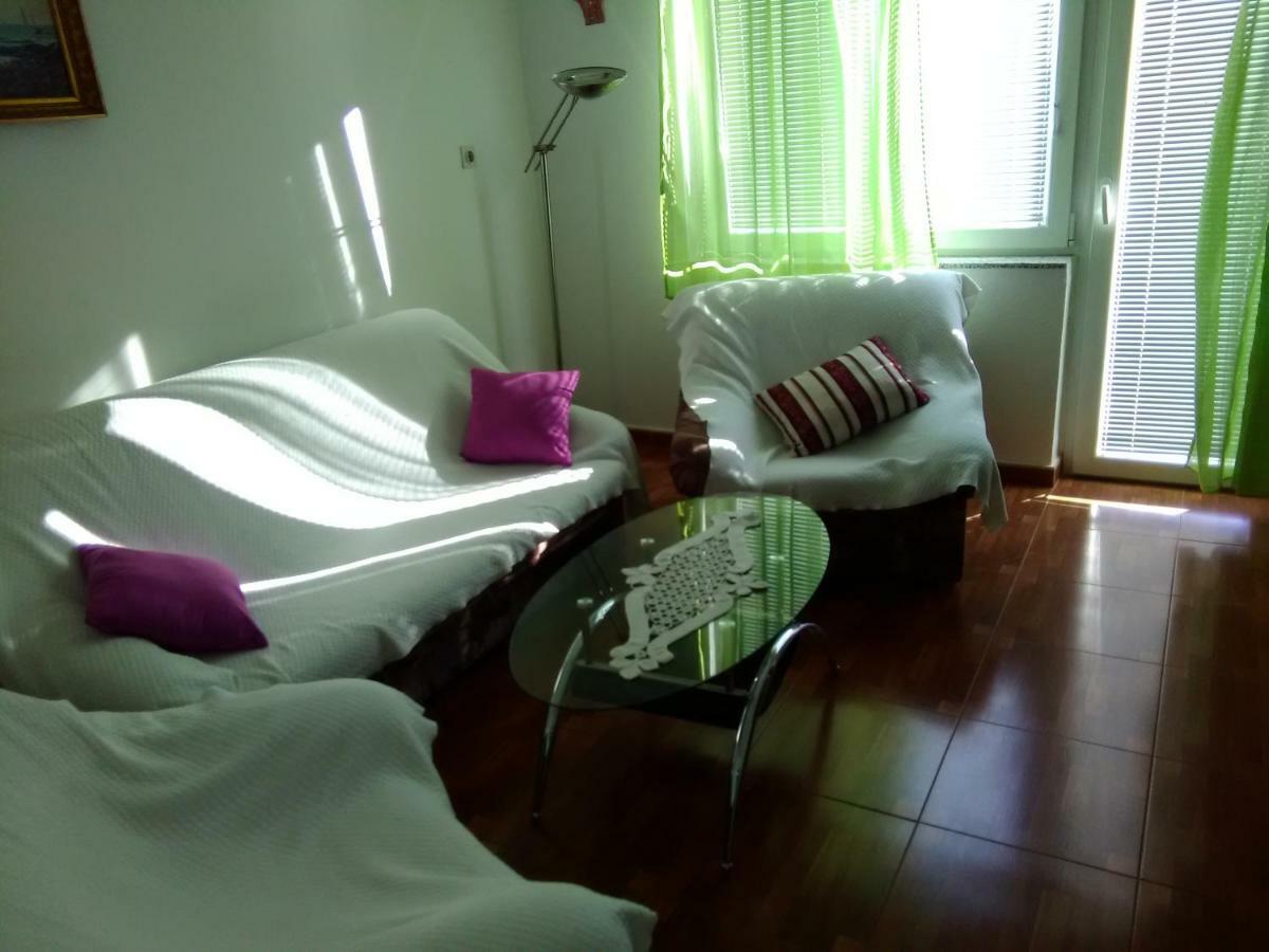 Apartments Mare Croatia Сень Экстерьер фото