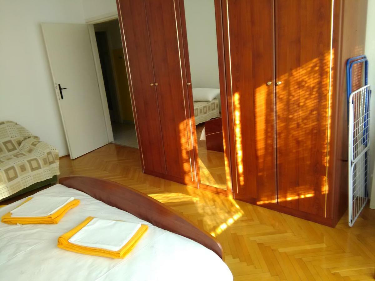 Apartments Mare Croatia Сень Экстерьер фото