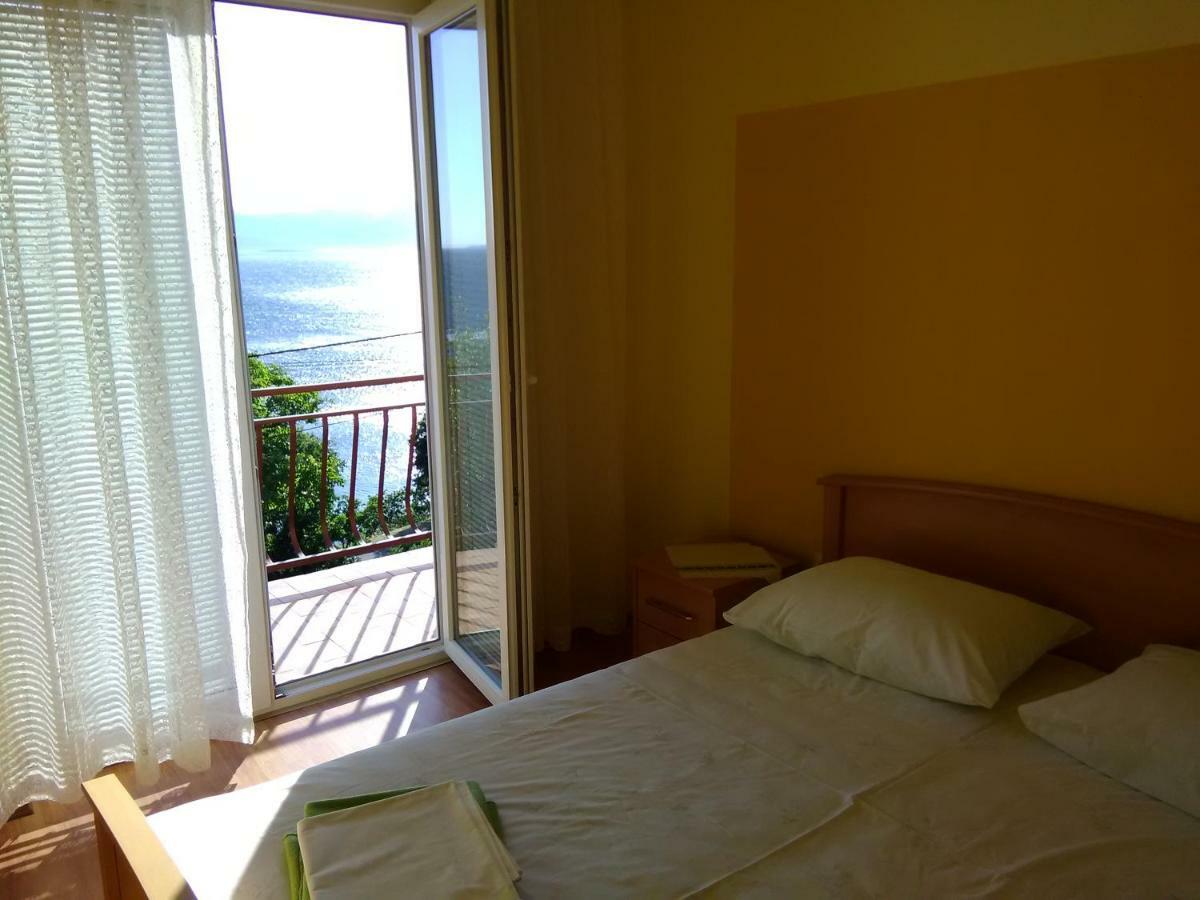 Apartments Mare Croatia Сень Экстерьер фото